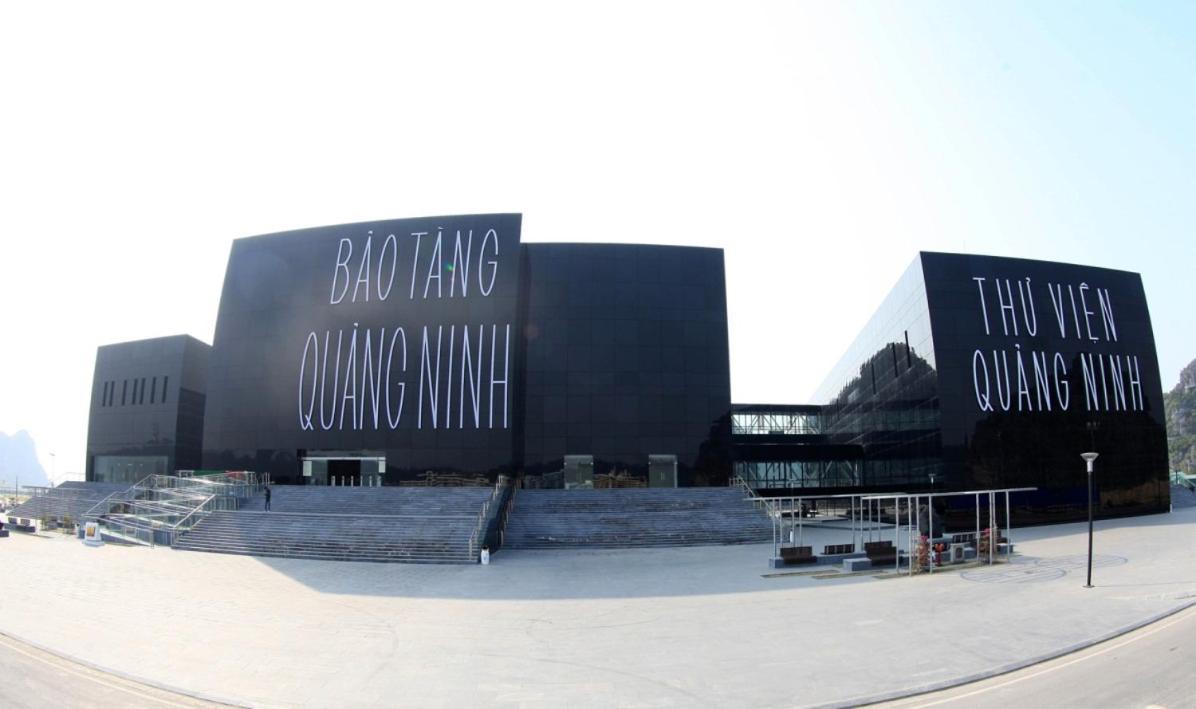 Ngoc Anh Hotel Ha Long Exterior photo