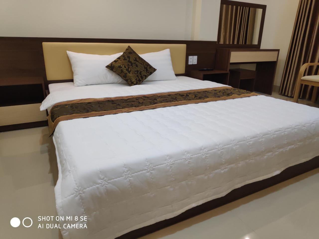 Ngoc Anh Hotel Ha Long Exterior photo